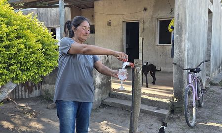 Histórica obra pública: la comunidad mocoví de Los Laureles tendrá agua potable por primera vez. Histórica obra pública: la comunidad mocoví de Los Laureles tendrá agua potable por primera vez.