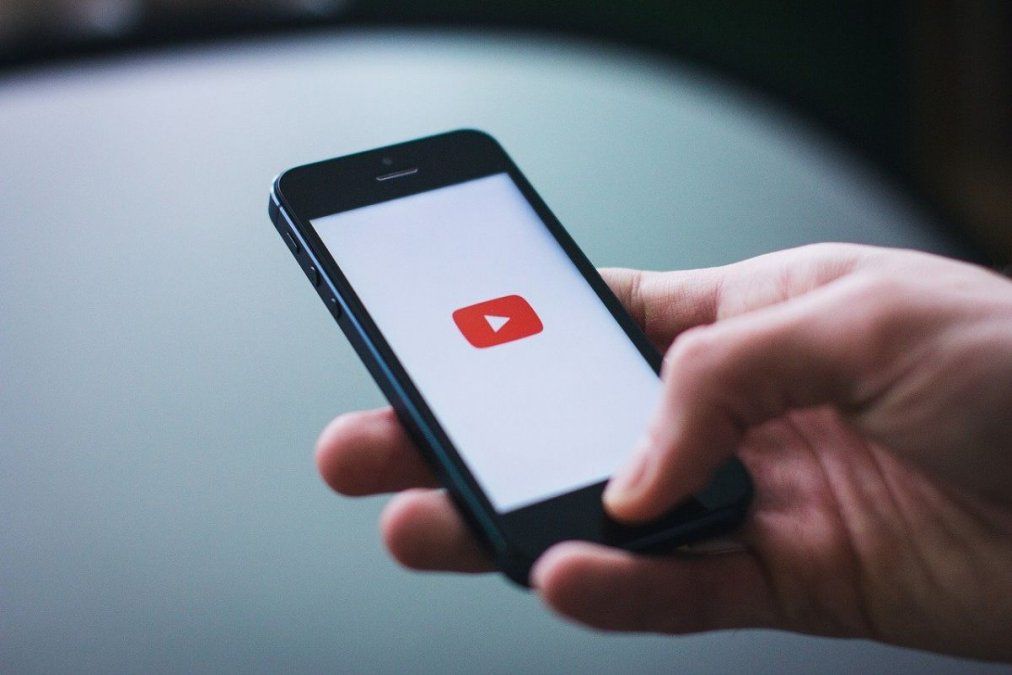 YouTube castiga cada vez más duro a ciertas conductas dentro de la plataforma.