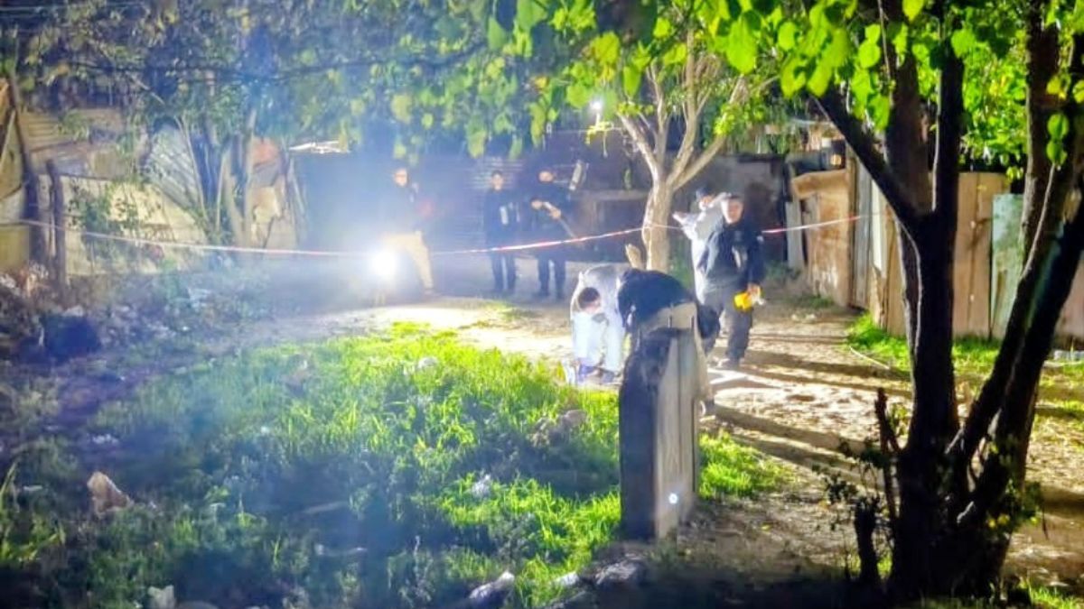 Asesinaron a balazos a un joven de 19 años en Villa Gobernador Gálvez.
