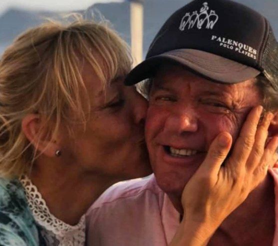 Jimena Monteverde junto a su esposo.