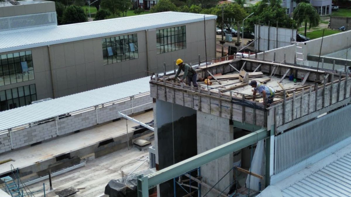 El Gobierno de la Provincia de Santa Fe&nbsp;lleva adelante una importante ampliación y refacción del Hospital de Villa Ocampo.