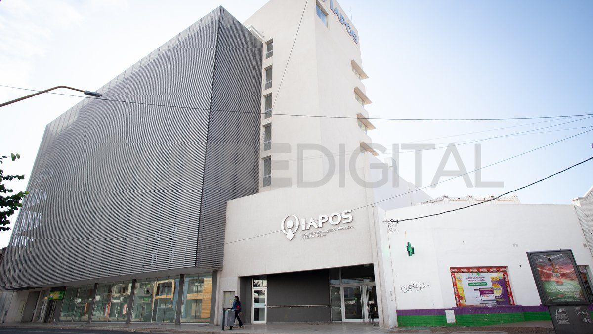 En el Iapos aseguran que el problema de fondo es que los prestadores reclaman una actualización de los aranceles.