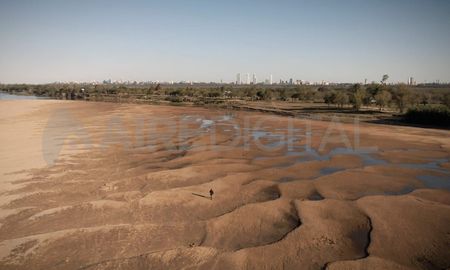 La histórica bajante en la cuenca del río Paraná es uno de los ejemplos del clima extremo. La histórica bajante en la cuenca del río Paraná es uno de los ejemplos del clima extremo.