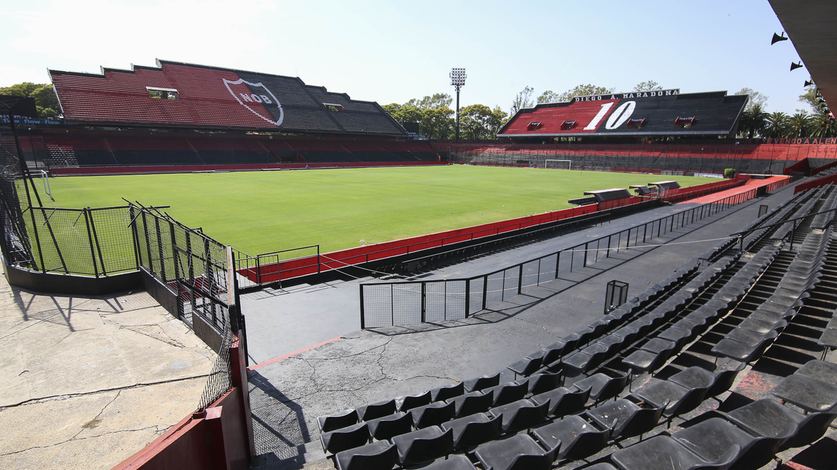 El estadio de Newell's en Rosario es uno de los estadios que podría albergar el partido entre Colón y Lanús.