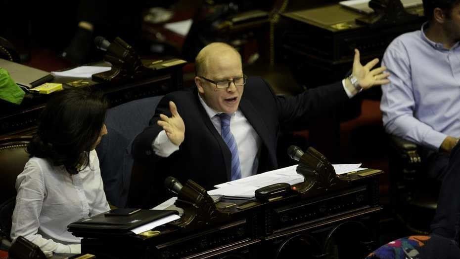 contigiani en el congreso.jpg