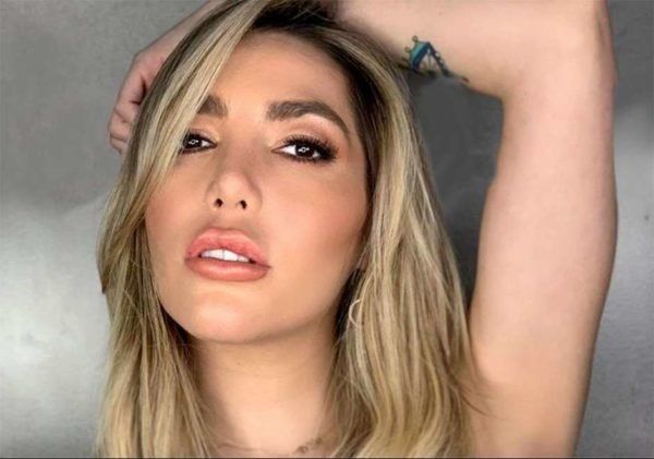 Frida Sofía es destrozada en redes por evidente Playback
