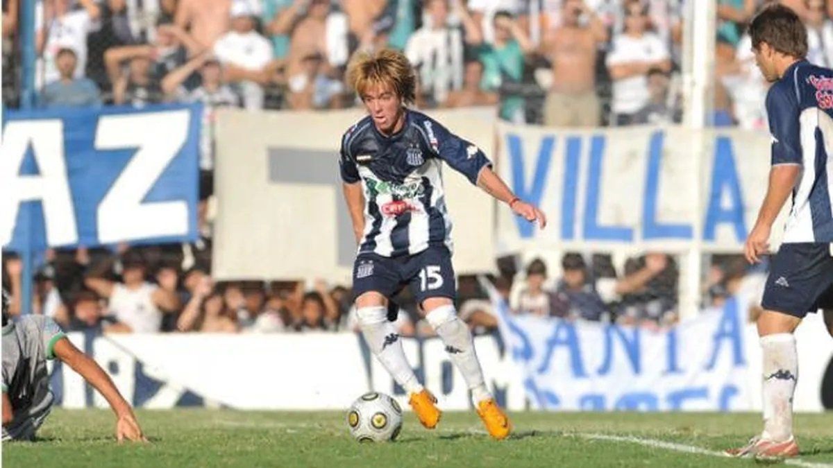 Julio Buffarini puso fin a su contrato con el Huesca y está a un paso de sumarse a Talleres de Córdoba.