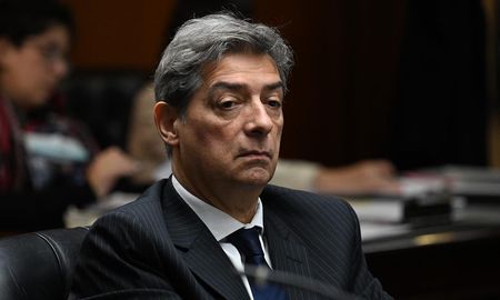 Siempre hay tensión entre los tres poderes, dijo Rosatti sobre las críticas del Presidente. Siempre hay tensión entre los tres poderes, dijo Rosatti sobre las críticas del Presidente.