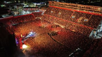 Alrededor de 22 mil personas disfrutaron del show de Tan Biónica en Santa Fe (Imagen: @BambiTB)