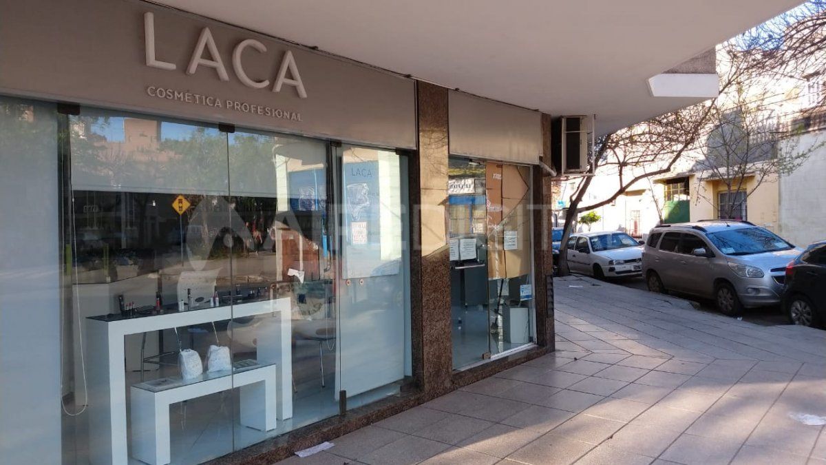 Laca - negocio de osm&eacute;tica profesional