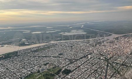Este viernes se espera una jornada con el cielo parcialmente nublado y probables neblinas matinales. Este viernes se espera una jornada con el cielo parcialmente nublado y probables neblinas matinales.