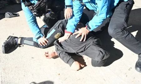Dos hombres fueron detenidos por la usurpación de un inmueble. Dos hombres fueron detenidos por la usurpación de un inmueble.