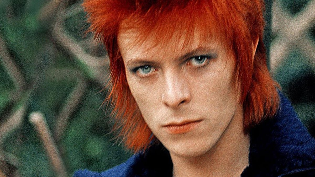 Los herederos de David Bowie&nbsp;vendieron el cat&aacute;logo editorial del cantante al grupo estadounidense&nbsp;Warner Music.