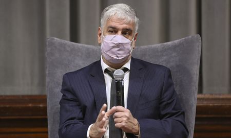 el gobierno amenaza con la ley de abastecimiento si no se llega a un acuerdo para congelar precios el gobierno amenaza con la ley de abastecimiento si no se llega a un acuerdo para congelar precios