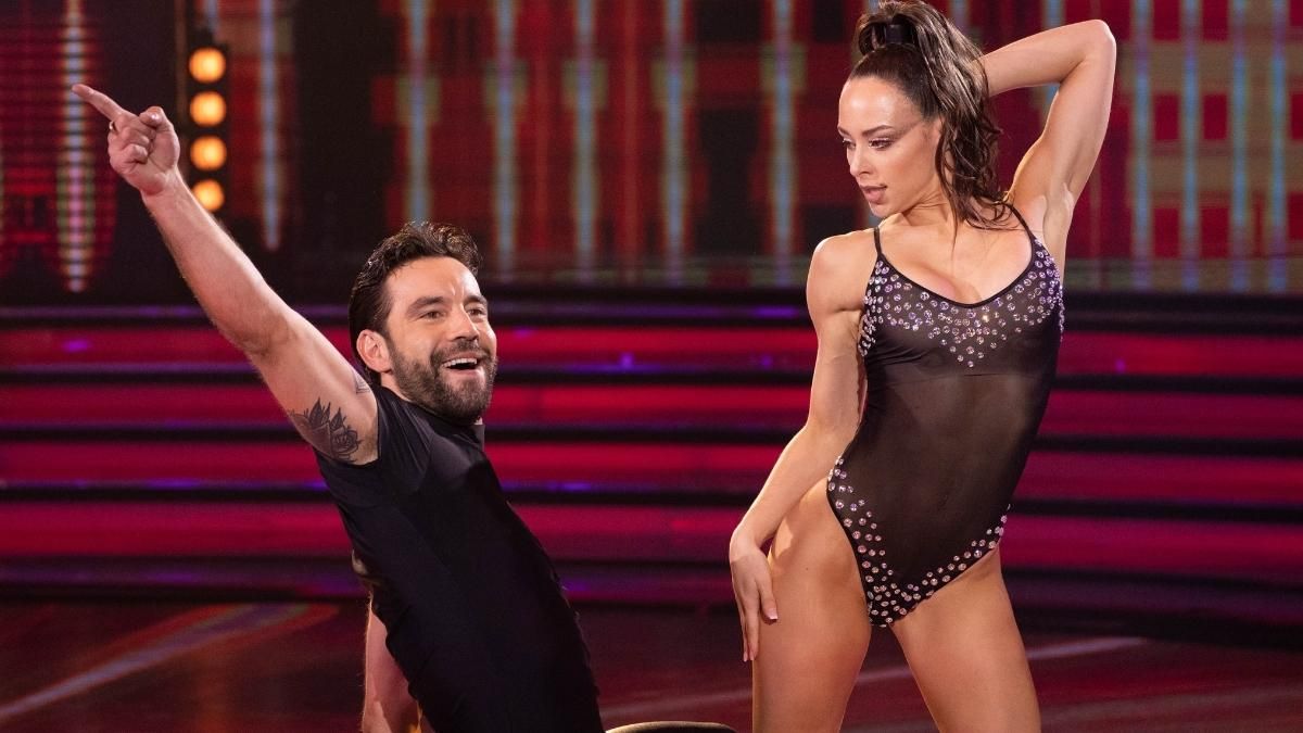 Fiorella Giménez tuvo un breve romance con Agustín "Cachete" Sierra. Fiorella Giménez tuvo un breve romance con Agustín "Cachete" Sierra.