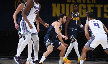 Los Denver Nuggets de Facundo Campazzo juegan a las 00.30 de este sábado ante Los Ángeles Clippers en la segunda jornada de la NBA. Los Denver Nuggets de Facundo Campazzo juegan a las 00.30 de este sábado ante Los Ángeles Clippers en la segunda jornada de la NBA.