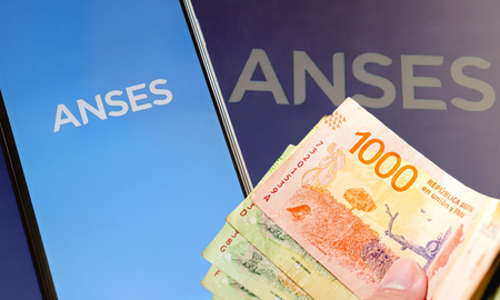 Buena noticia para las AUH: pagan un extra de $44.000 a $91.000 Buena noticia para las AUH: pagan un extra de $44.000 a $91.000