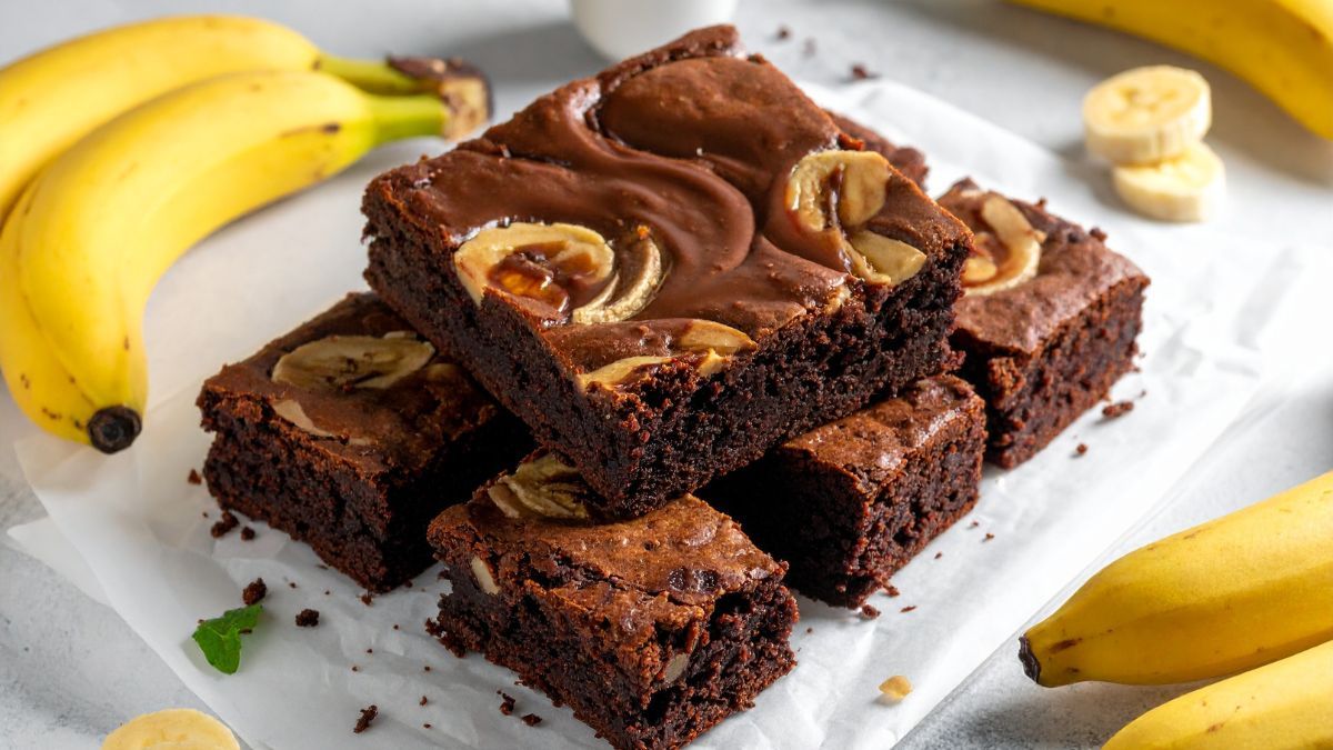 La receta de brownies de banana y avena que se hacen con pocos ingredientes.