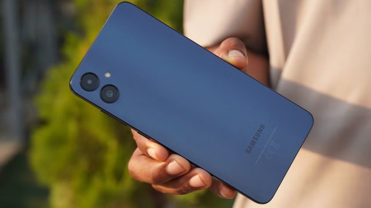 El Samsung Galaxy A05 se destaca por su pantalla de 6,7 pulgadas y batería de 5.000 mAh. El Samsung Galaxy A05 se destaca por su pantalla de 6,7 pulgadas y batería de 5.000 mAh.