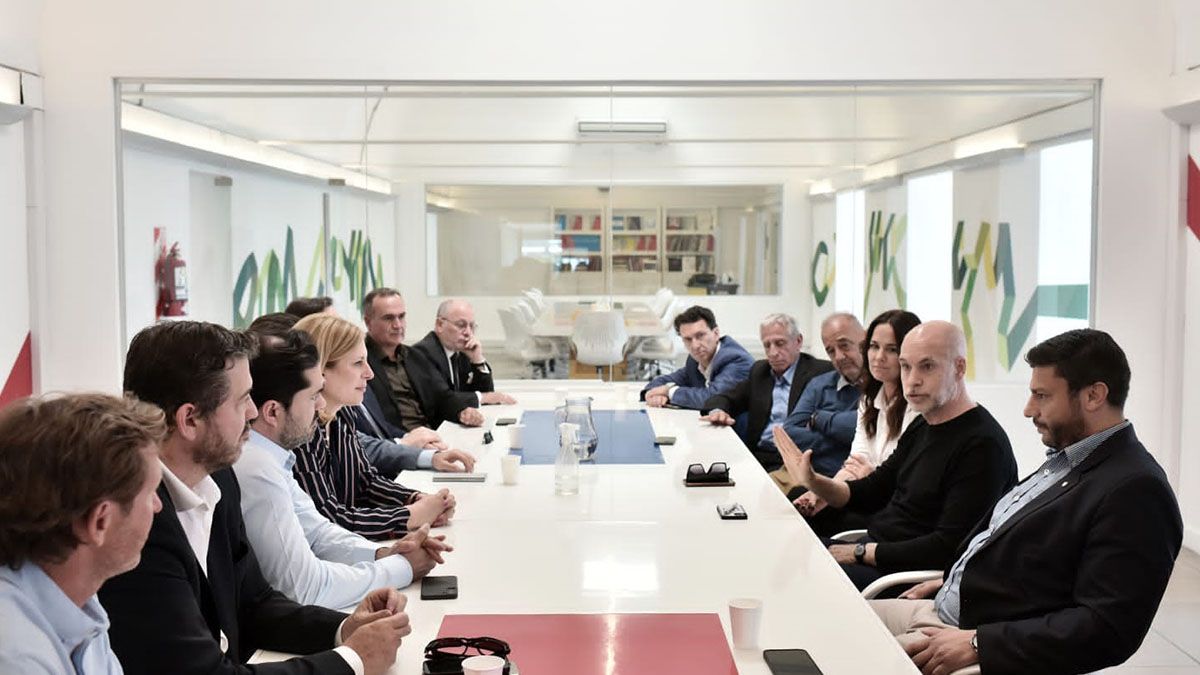 Dirigentes del PRO de Santa Fe se reunieron este miércoles con el jefe de gobierno de la Ciudad de Buenos Aires