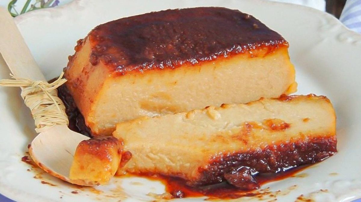 Cómo hacer un budín de pan y chocolate blanco con la receta de Maru Botana