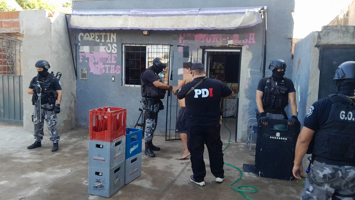 Los allanamientos estuvieron a cargo de la Policía de Investigaciones (PDI).