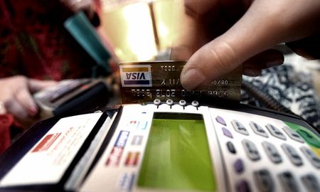 Las operaciones con tarjetas de crédito crecen casi 60%en el último año, pero pierden fuerza en 2021. Las operaciones con tarjetas de crédito crecen casi 60%en el último año, pero pierden fuerza en 2021.