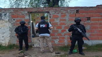 Santa Fe: cinco allanamientos por microtráfico en barrio Pompeya dejaron cinco personas identificadas