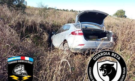 accidente en la ruta 2: perdio el control, termino en un zanjon y quedo atrapada en el auto accidente en la ruta 2: perdio el control, termino en un zanjon y quedo atrapada en el auto