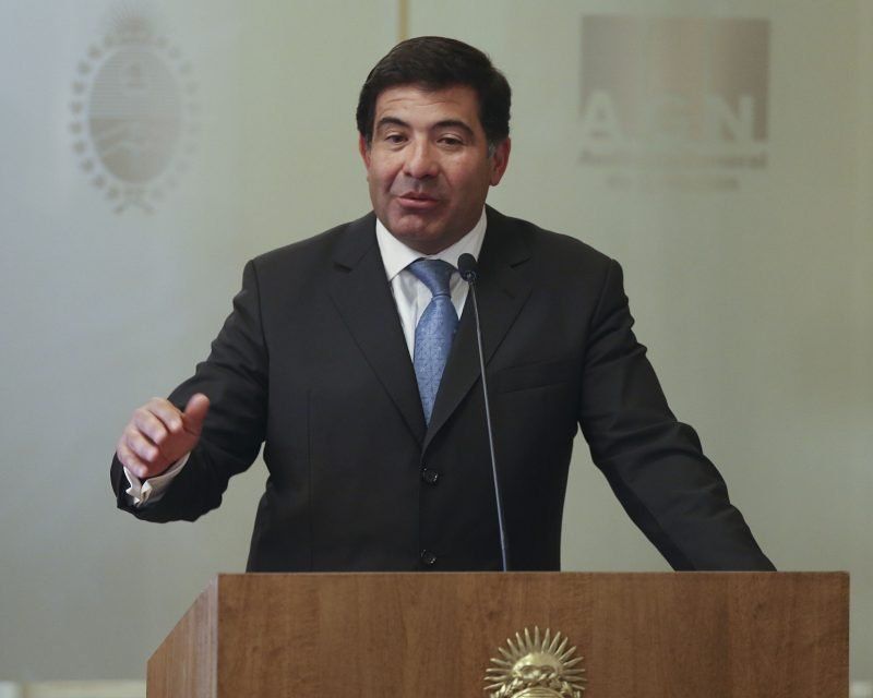 Procesaron a Echegaray por falta de control fiscal a Lázaro Báez