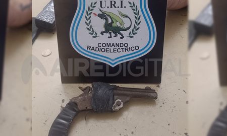 El arma fue incautada y puesta a disposición de la Justicia. El arma fue incautada y puesta a disposición de la Justicia.