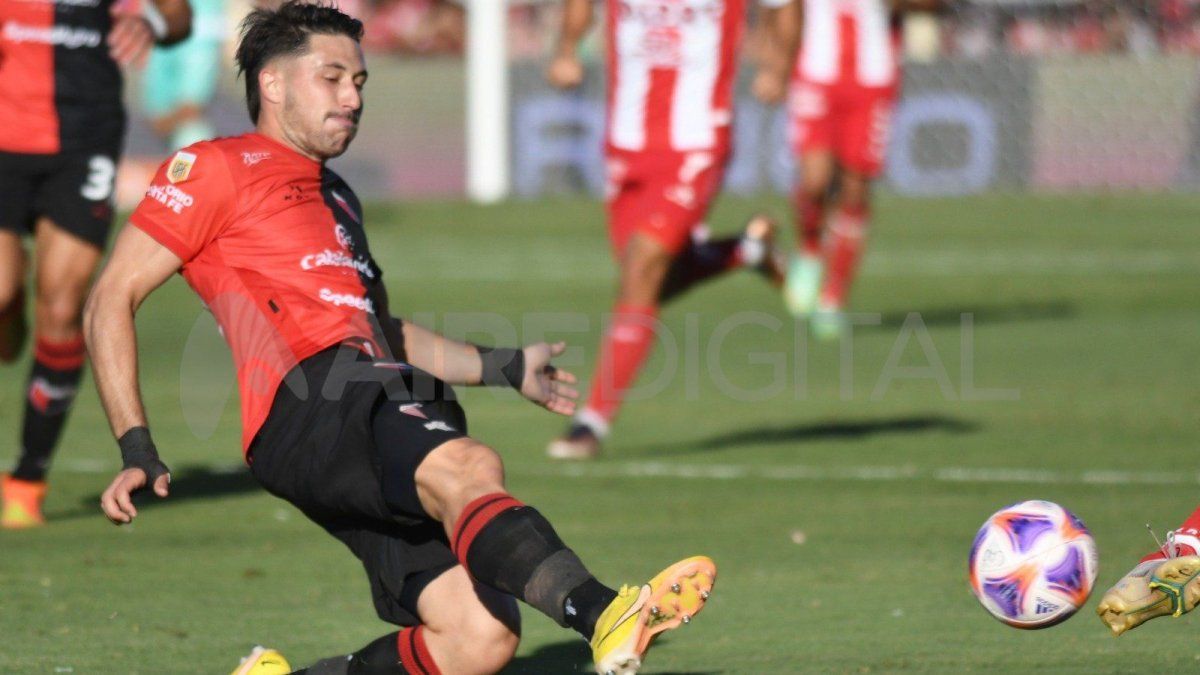 Colón empató con Independiente: Garcés habló del penal de Goltz y del arbitraje de Lamolina 