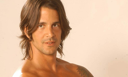El dramático momento del ex Gran Hermano Santiago Almeyda: Estoy fundido prácticamente El dramático momento del ex Gran Hermano Santiago Almeyda: Estoy fundido prácticamente