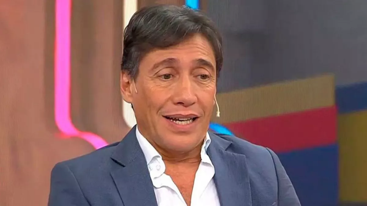 Tras las denuncias contra Fabi&aacute;n Gianola, la obra que protagonizaba fue levantada.