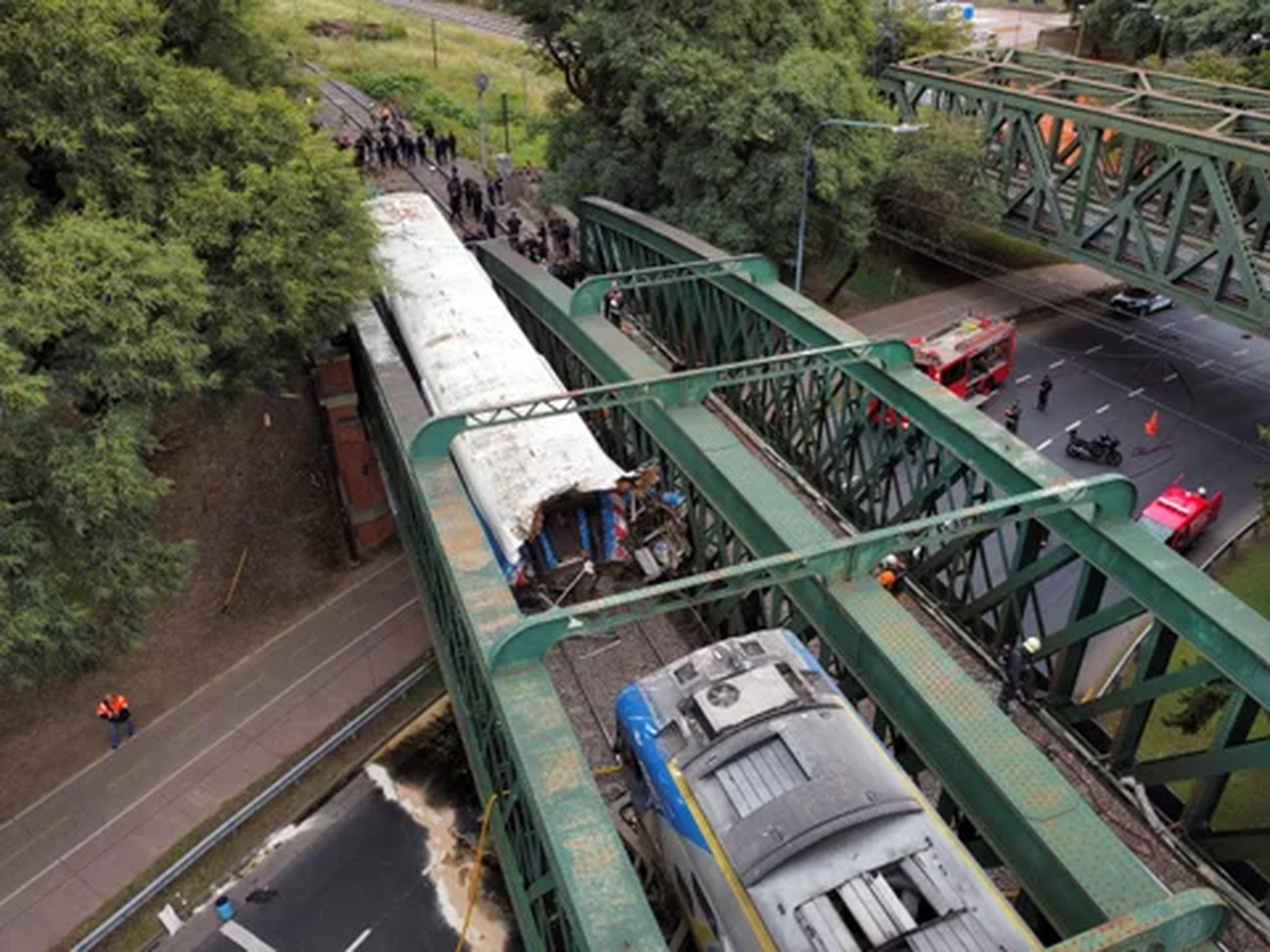 Las primeras informaciones aseguraron que el accidente se produjo 100% por una falla humana. Las primeras informaciones aseguraron que el accidente se produjo 100% por una falla humana.