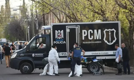 mendoza: una mujer encontro un feto desmembrado dentro de una bolsa mendoza: una mujer encontro un feto desmembrado dentro de una bolsa