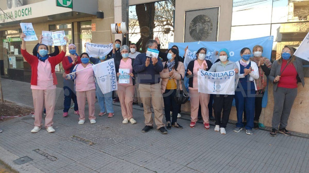 Protesta en el Sanatorio San Jerónimo.