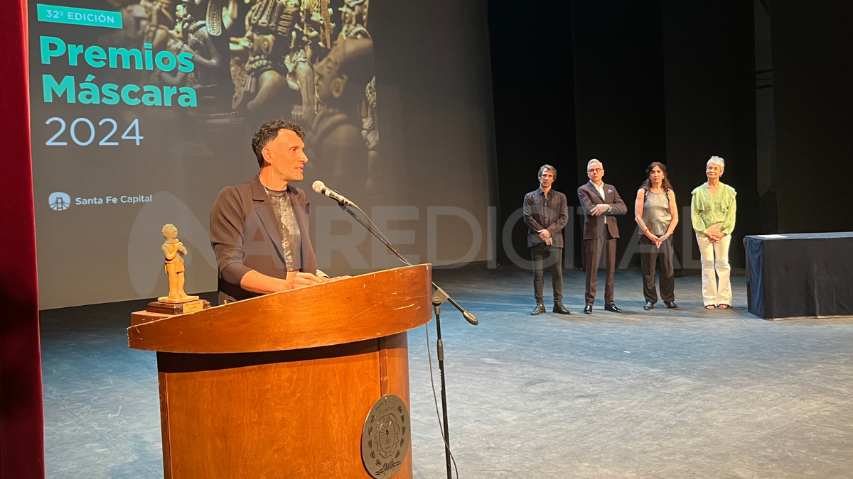 20 artistas de la región fueron premiados este sábado 5 de octubre. 20 artistas de la región fueron premiados este sábado 5 de octubre.