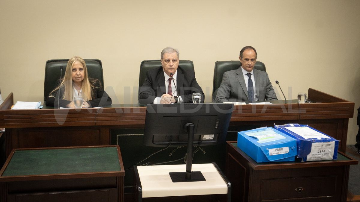 El tribunal está compuesto por los jueces José María Escobar Cello