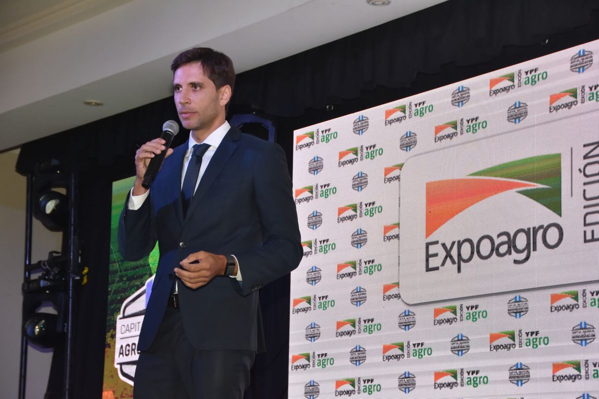 Santiago Passaglia, intendente de San Nicolás en la cena de Expoagro.