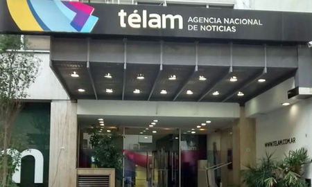 Qué es Télam: la agencia que Milei anunció que cerrará y que dejaría a 743 personas sin trabajo