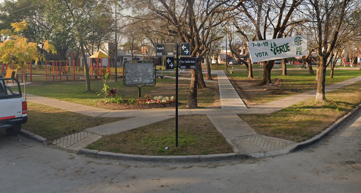 El hombre fue asaltado en la plaza ubicada frente al Hospital Zayago.
