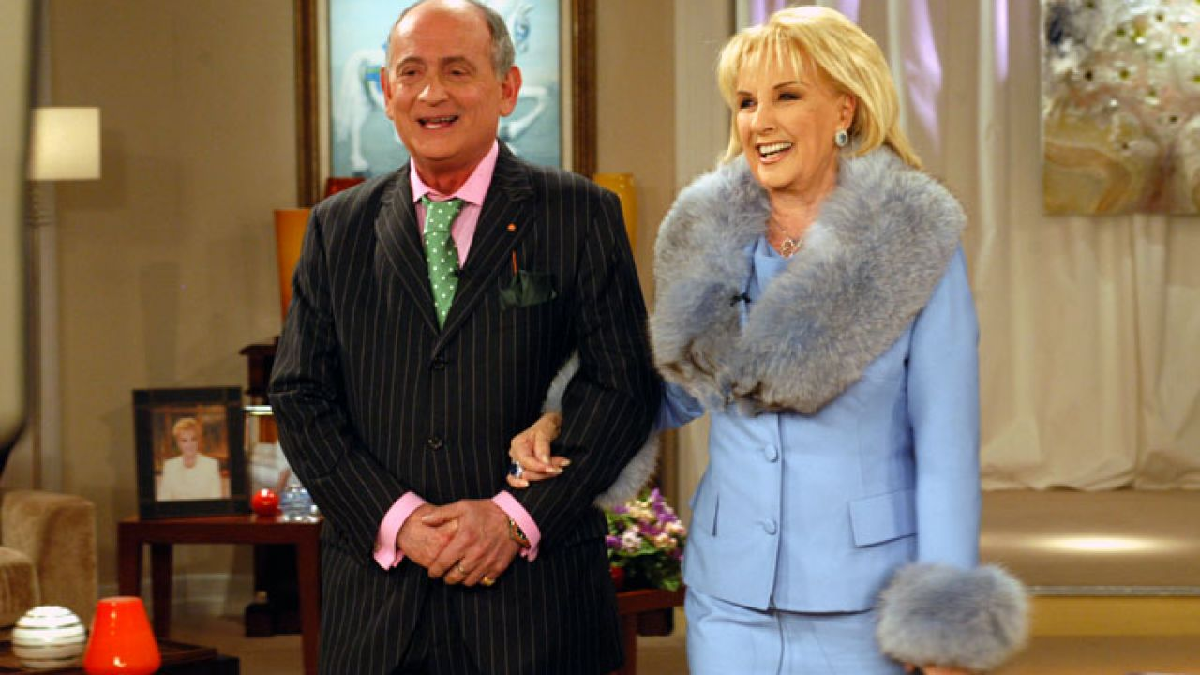 En el 2006 se dio finalmente el encuentro en lo almuerzos de la diva y al parecer pudieron amenizar los problemas que ambos ten&iacute;an.