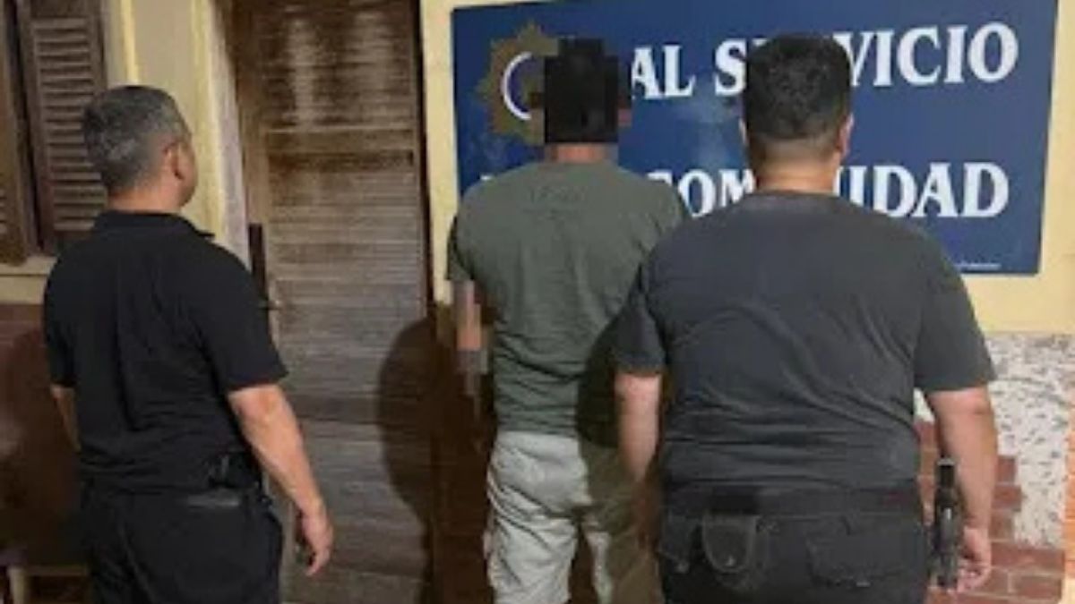 La intervención se originó a partir de un aviso que alertó sobre la presencia de personas ajenas en un sector de campos.