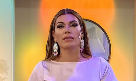 El pésimo momento que vivió Flor de la V en una reunión de padres del colegio El pésimo momento que vivió Flor de la V en una reunión de padres del colegio