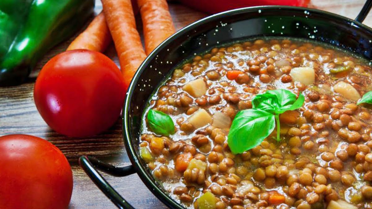 Cómo hacer guiso de lentejas: un abrazo cálido en un plato