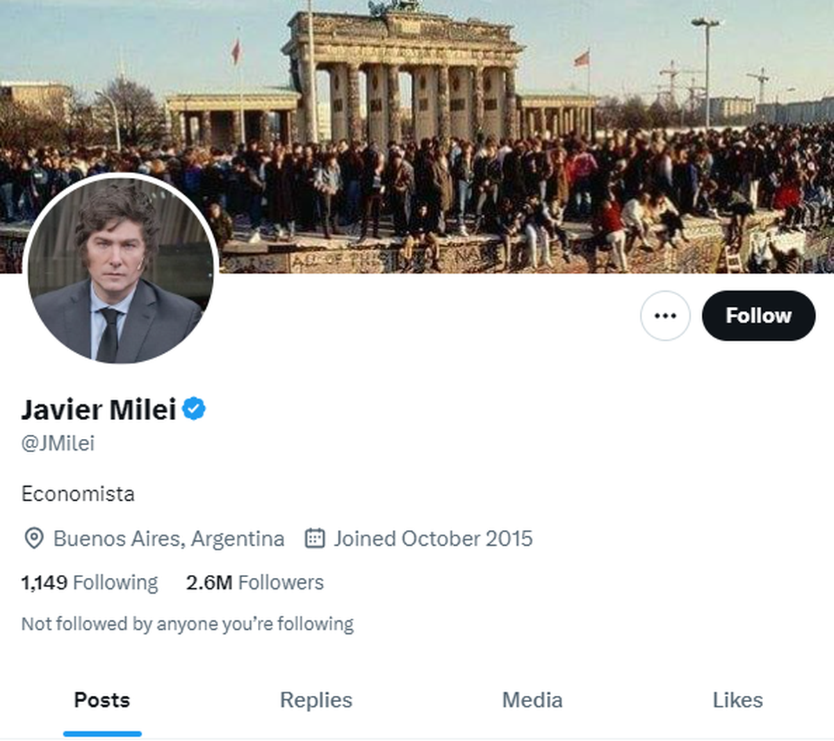 Javier Milei ha recibido críticas por su uso excesivo en las redes sociales, especialmente en X (ex Twitter). Javier Milei ha recibido críticas por su uso excesivo en las redes sociales, especialmente en X (ex Twitter).