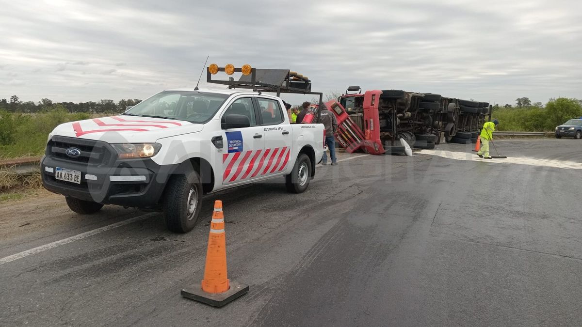 El hecho ocurrió este miércoles en el ingreso a la ciudad de Santo Tomé por la autopista Rosario - Santa Fe.