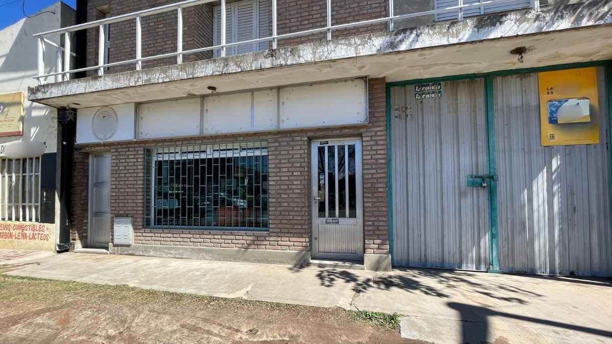 Los delincuentes se llevaron varios millones de pesos en un libricentro de Recreo.&nbsp;