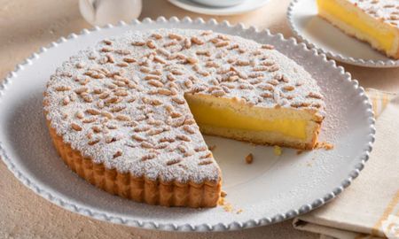 La receta para preparar una torta della nonna auténtica. La receta para preparar una torta della nonna auténtica.